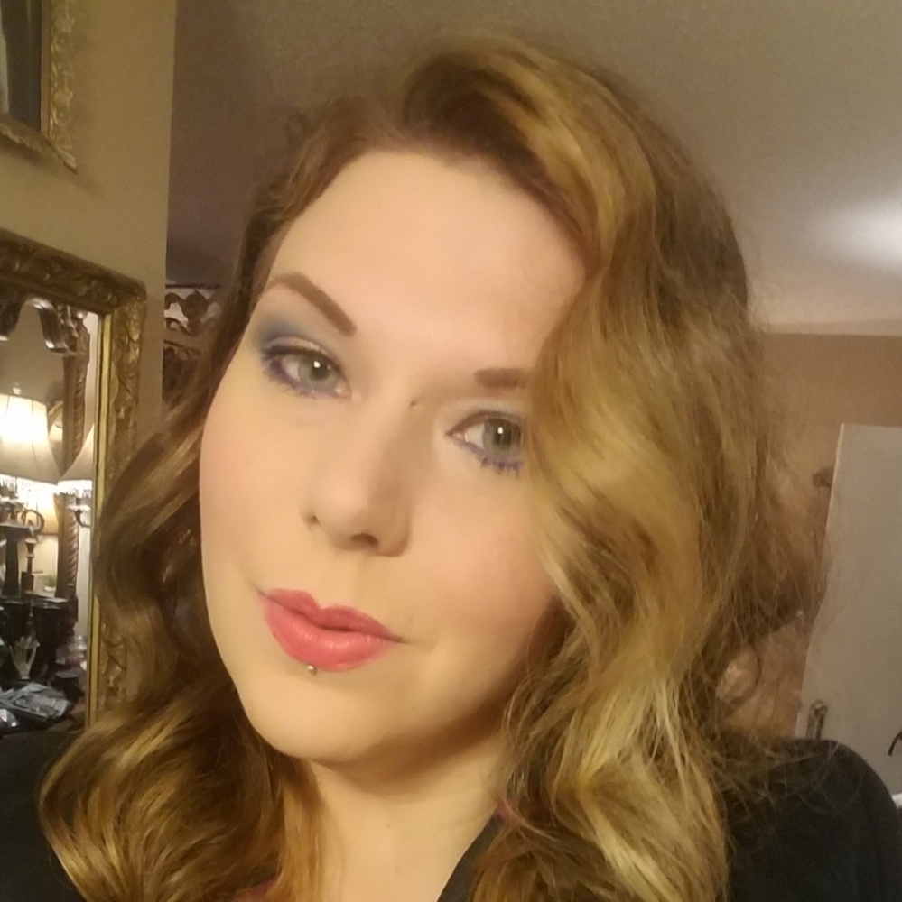 Meet your Posher, Trisha